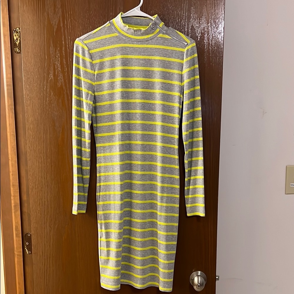 Pale Yellow and Gray Long Sleeve Sheath Dress with Mock Neck and Cuffed Sleeves